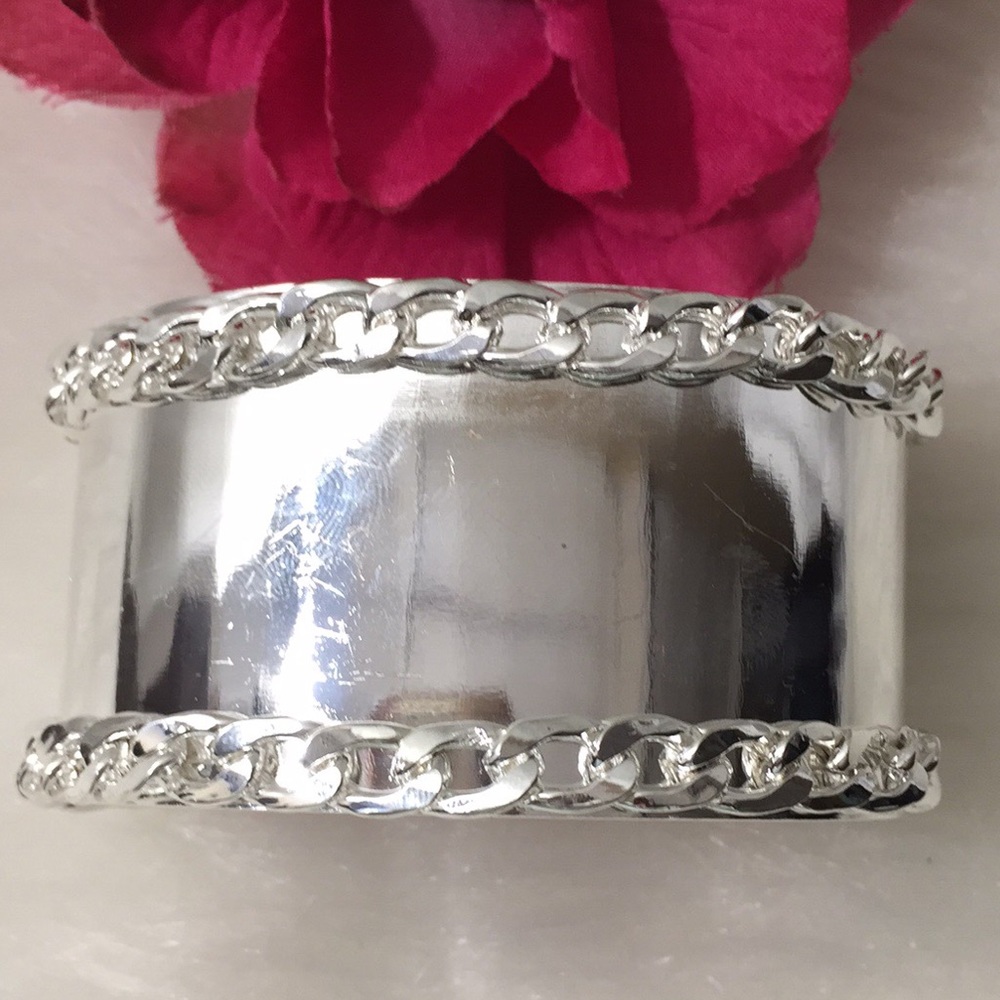 🌹Palm Beach Chain Link Accent Cuff Bracelet